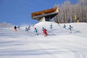 张家口多乐美地滑雪场在哪