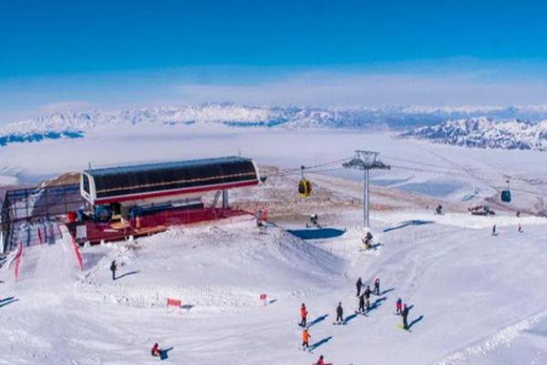 2023-2024赛里木湖国际滑雪场门票多少钱