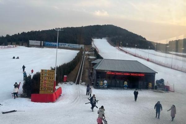 2024青州驼山滑雪场门票-门票价格-景点信息