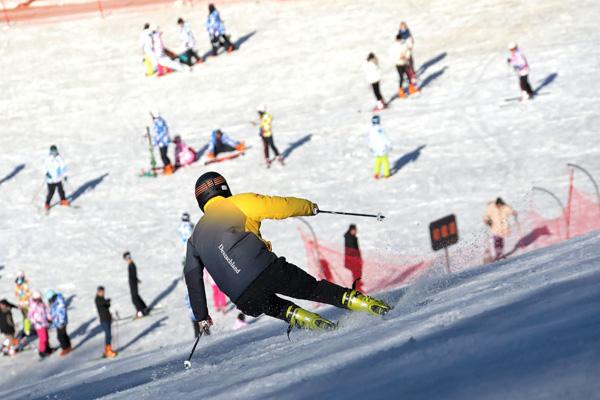 三峽云棲谷國際滑雪場在哪