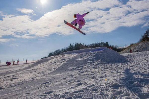 三峽云棲谷國際滑雪場在哪