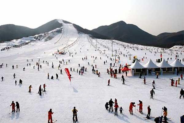 2024北京莲花山滑雪场旅游攻略-门票价格-景点信息