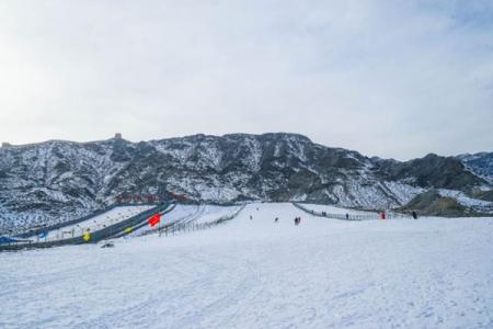 雪季悬壁长城四季滑雪场游玩攻略-门票价格-景点信息