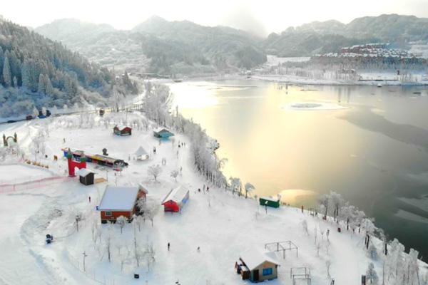 重庆冬天哪里可以看雪