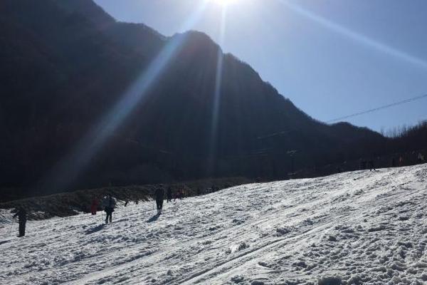 堯山滑雪樂園開放時間是什么時候