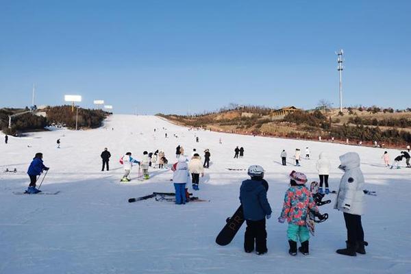 2023-2024太原九龙国际滑雪场门票多少钱