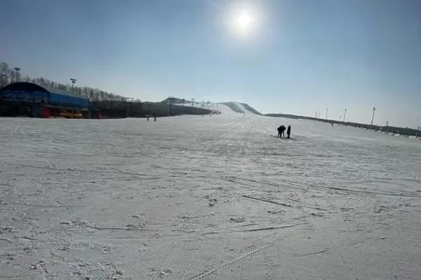 黃家溝滑雪場游玩攻略-門票價格-景點信息