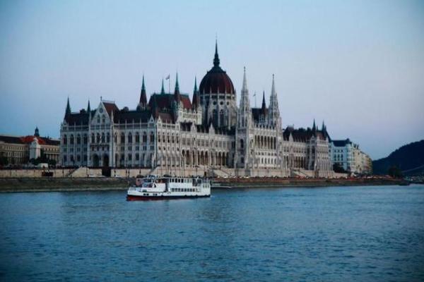 匈牙利旅游签证需要什么材料和手续