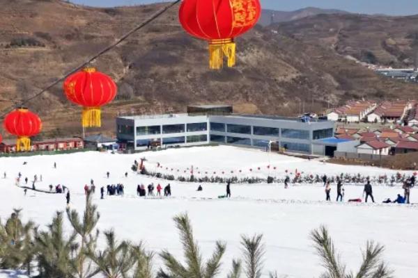 六盤山滑雪場開放時間