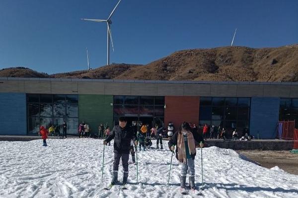 桂林天湖冰雪世界开放时间