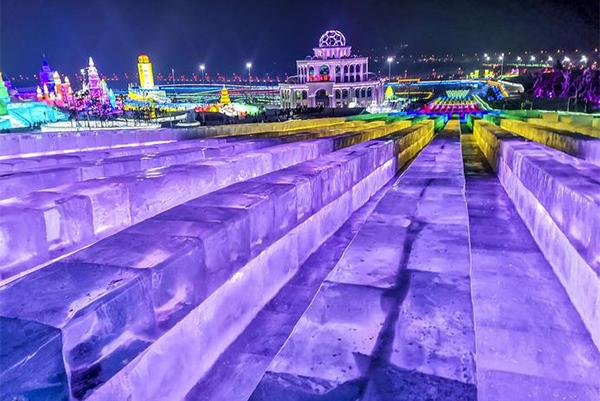 長春冰雪新天地怎么坐車  