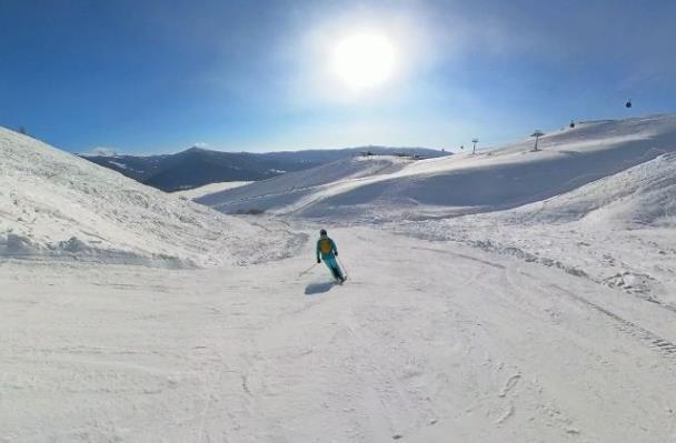 新疆滑雪最好的地方是哪里