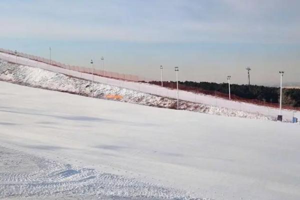 2024黃家溝滑雪場門票多少錢