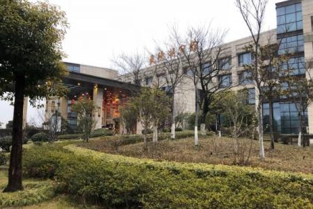 2024天德湖温泉游玩攻略 - 门票价格 - 开放时间 - 简介 - 地址 - 交通 - 天气 - 电话