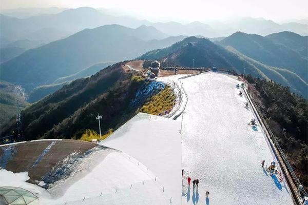 2023-2024浙东第一尖滑雪场门票多少钱