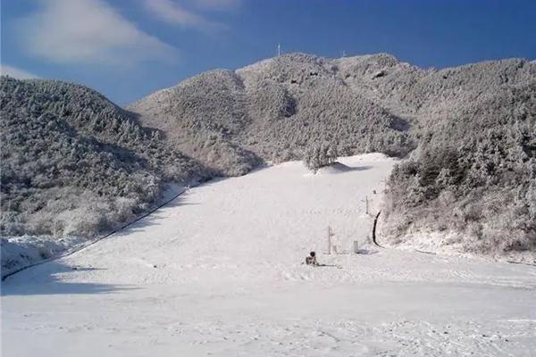 九宫山滑雪场自驾安全吗