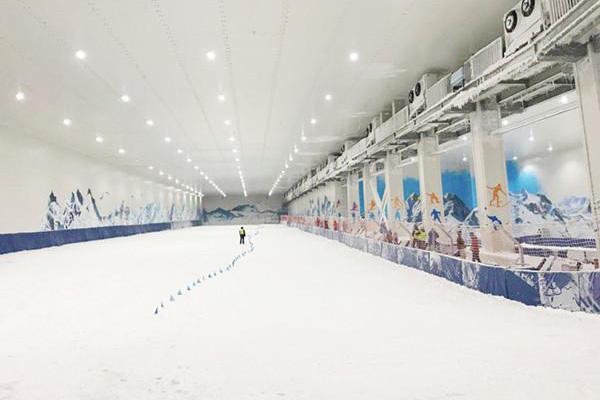 重慶際華園滑雪館開放時間2023-2024