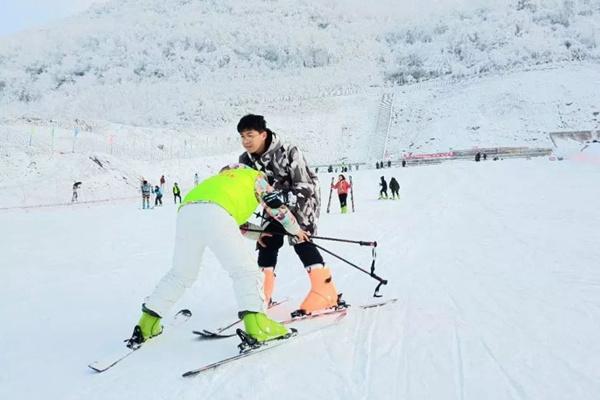 襄阳梅花寨云海滑雪场游玩攻略-门票价格-景点信息