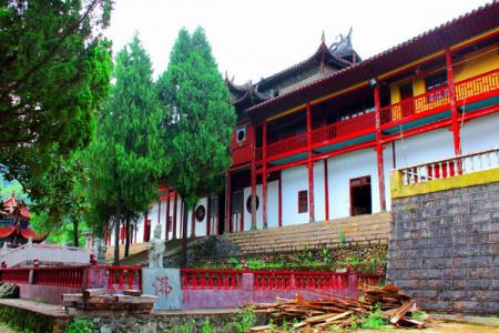2024证觉寺旅游攻略 - 门票价格 - 景点介绍 - 开放时间 - 地址 - 交通 - 天气 - 电话