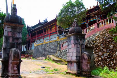 2024证觉寺旅游攻略 - 门票价格 - 景点介绍 - 开放时间 - 地址 - 交通 - 天气 - 电话