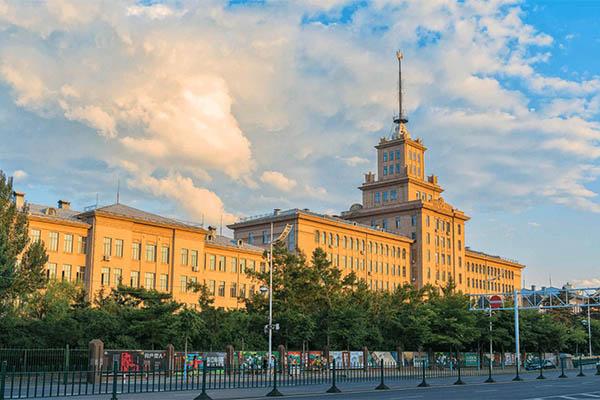 哈尔滨工业大学能进去参观吗