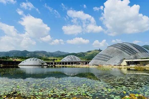 太原植物園周一開放嗎