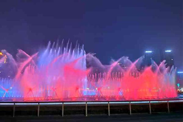 大连星海广场音乐喷泉表演时间2024