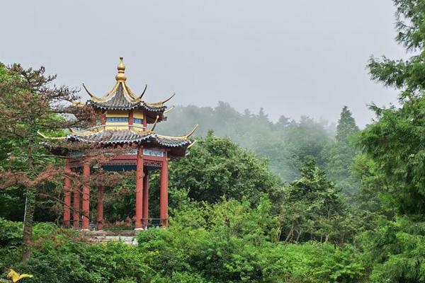 信阳鸡公山风景区有哪些景点