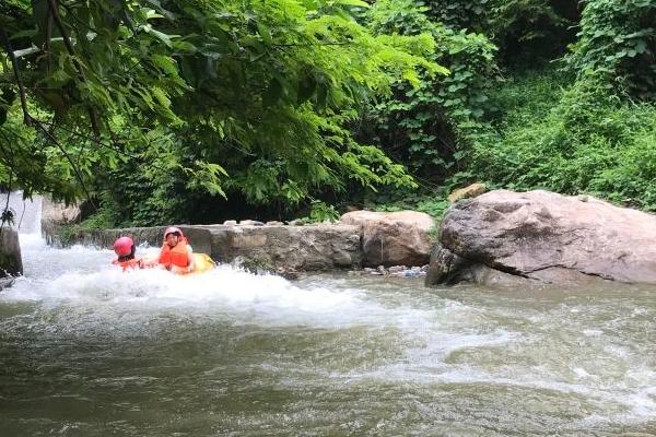 平安峽漂流好玩還是雷公峽漂流好玩