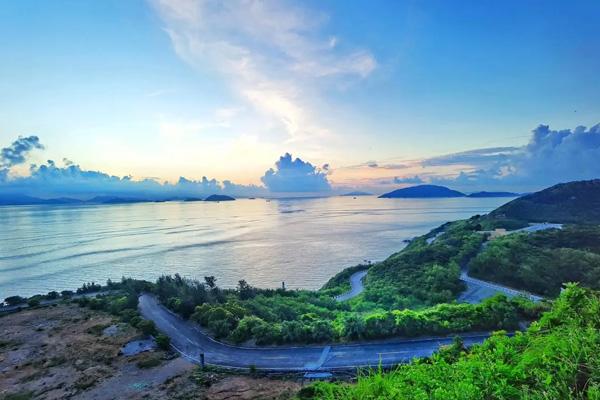 珠海桂山岛海钓指南：体验海上垂钓，尽享宁静风光。