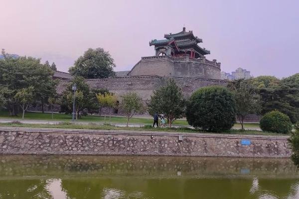 邯鄲叢臺公園景點介紹