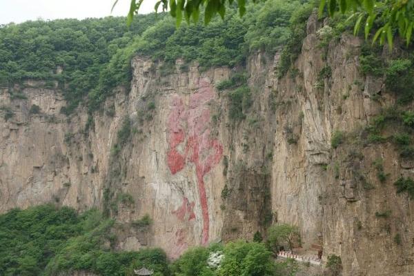 天桂山和五岳寨哪個(gè)好玩