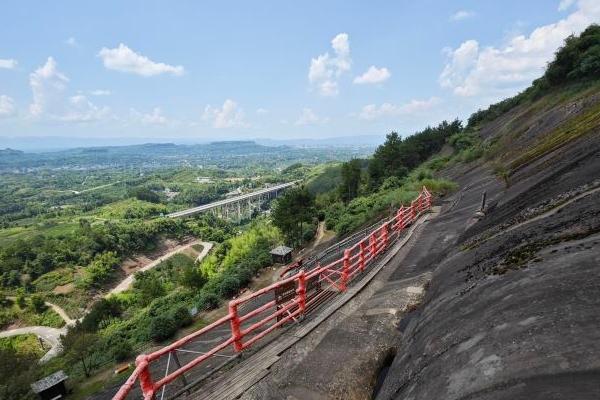 重庆梁平滑石古寨游玩攻略-门票价格-景点信息