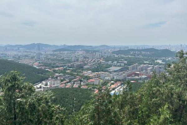 济南千佛山风景区在哪里