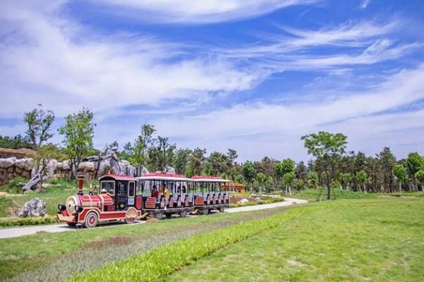 泉城歐樂堡動物王國自駕車合適嗎