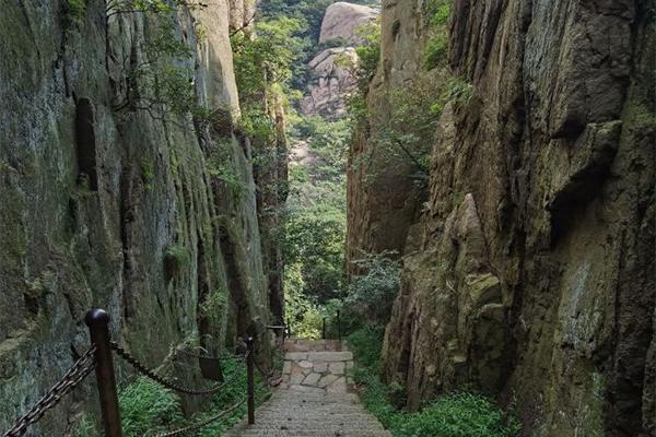 五莲山有哪些景点 好玩吗