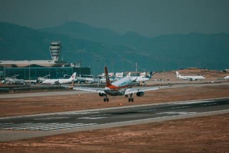 西宁曹家堡机场停车场收费标准