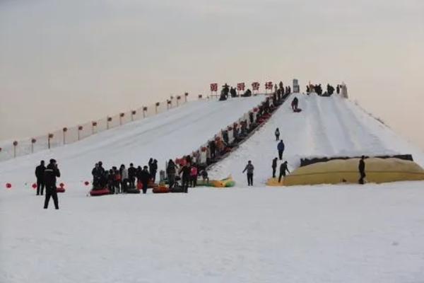 勇士滑雪场游玩攻略-门票价格-景点信息