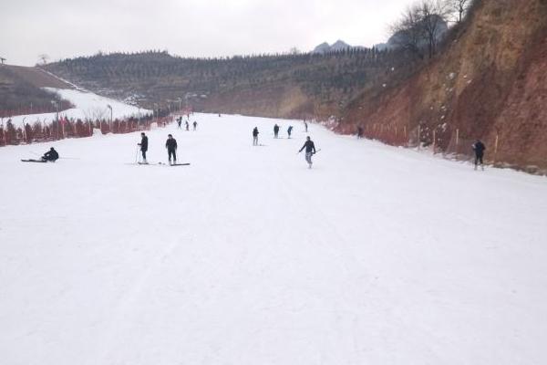 太行五指山滑雪場游玩攻略-門票價格-景點信息