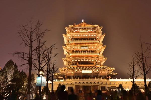 济南适合夜游的地方有哪些