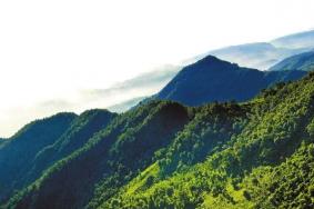 新平哀牢山风景区有哪些景点