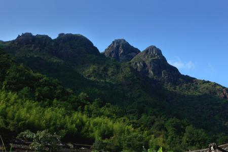 许昌去哪里爬山