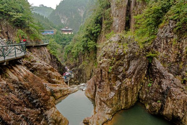 2024舞龙峡景区门票优惠政策