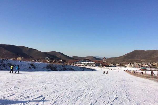 唐山哪里有滑雪場