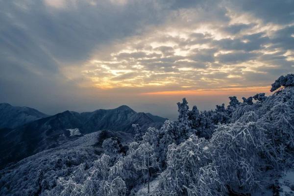 南岳衡山雾凇旅游攻略