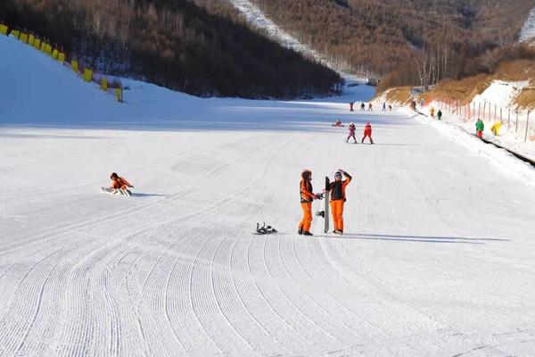 2024西安翠华山滑雪场的开放时间