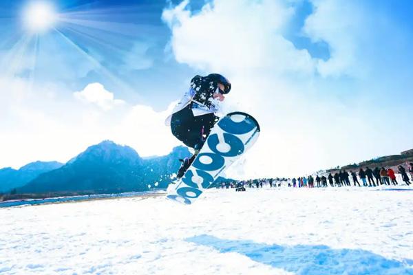 山东日照滑雪场在哪里