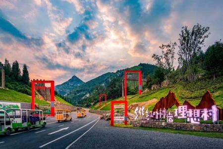 红叶柿岩景区游玩攻略