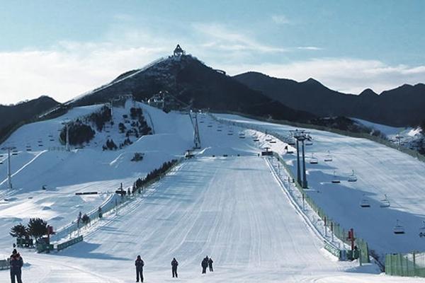 玉泉霜雪滑雪场门票图片