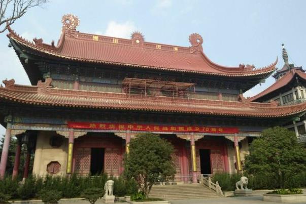 高旻寺位于扬州市邗江区汊河街道三汊河口西侧,历史上的高旻寺,是先有